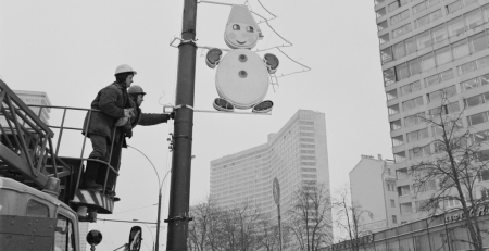 Агитпроп и снеговики: как украшали советские города к Новому году