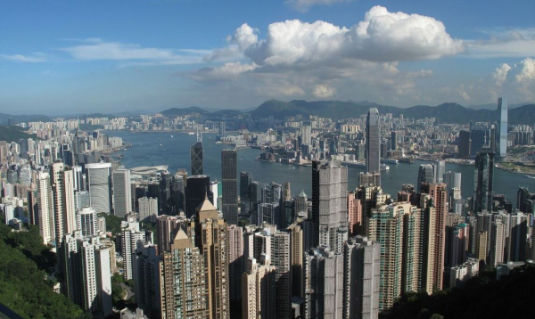 В Гонконге запустили систему на базе блокчейна для трудоустройства мигрантов
